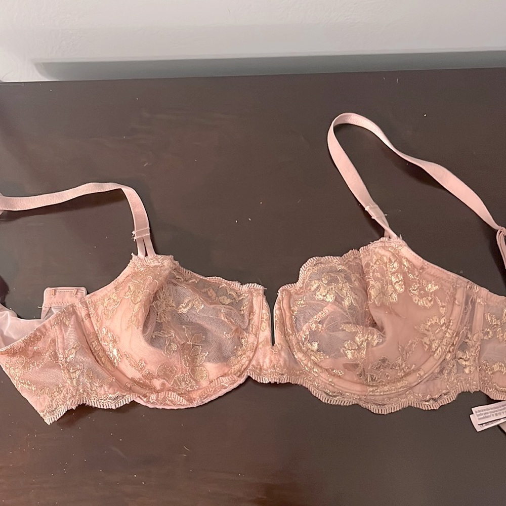 Victoria Secret bra